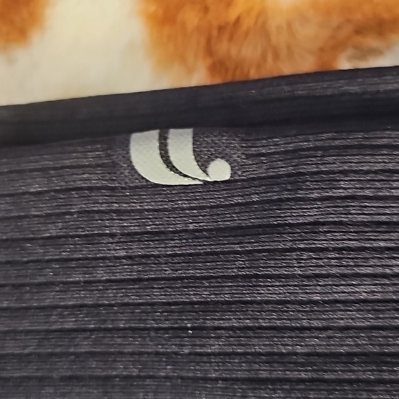 Fabletics Midnight Ribbed Sports Bra & Matching Leggings Size M - Picture 2 of 6